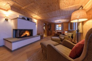 Alpehytte - 4 soveværelser - bjergudsigt | Interiør