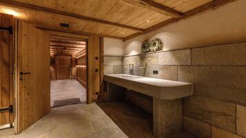 Chalet, 4 Schlafzimmer, Bergblick | Wellness