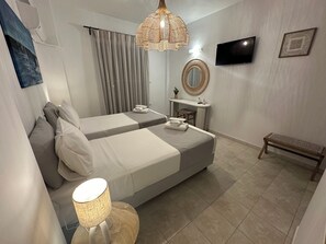 Studio, 2 lits jumeaux, balcon | AccĂšs au Wi-Fi (inclus)
