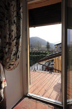 Balcony - Lùlù Guest House  (Piemonte)