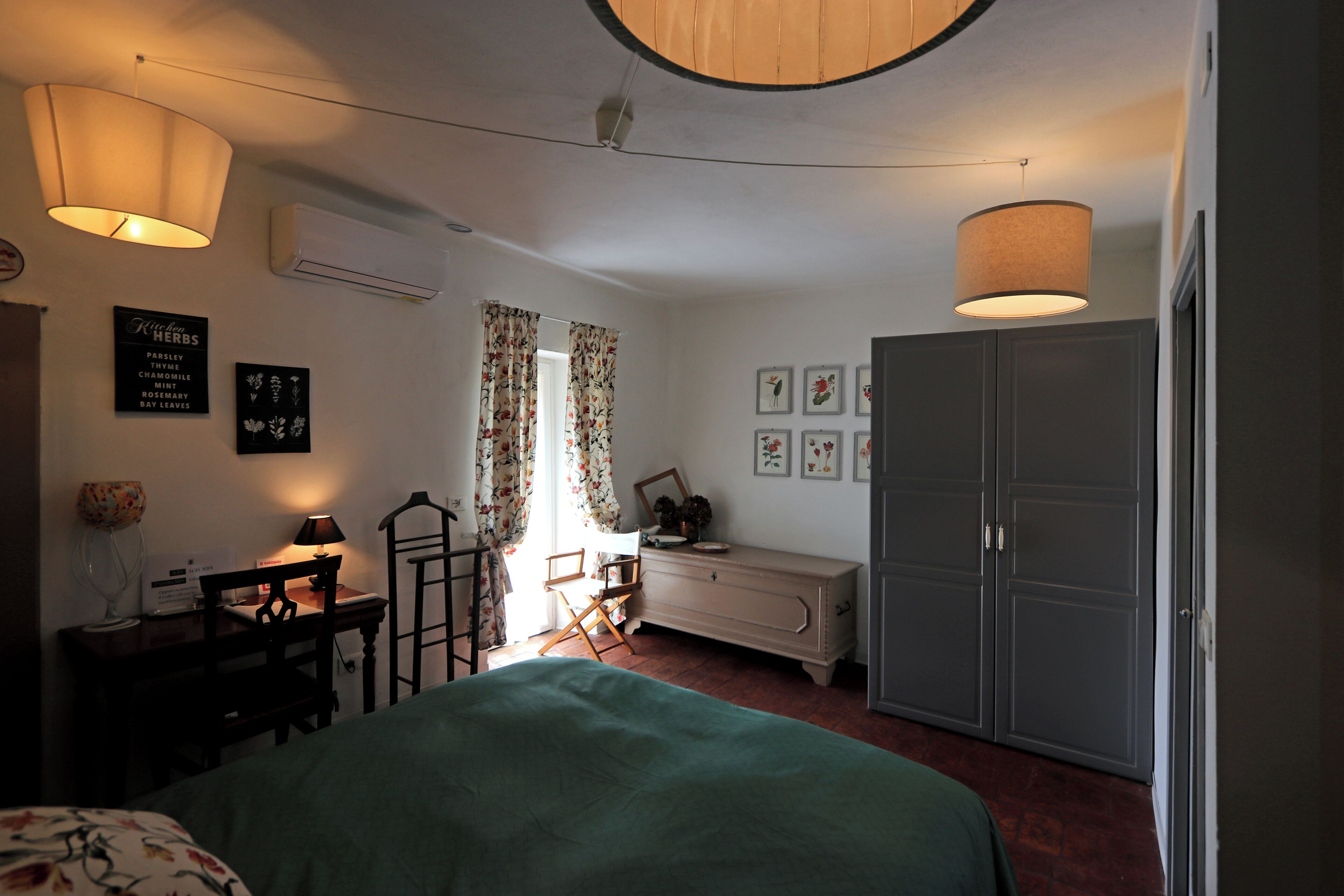 Chambre Double ou avec lits jumeaux, vue cour intérieure