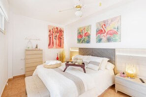 2 bedrooms, iron/ironing board, WiFi, bed sheets
