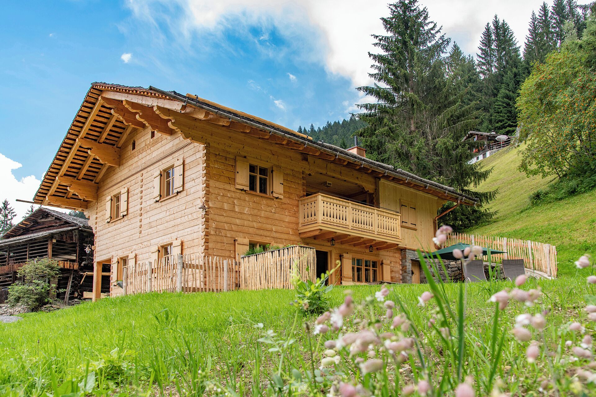 Chalet, 3 Bedrooms, Mountain View | Exterior