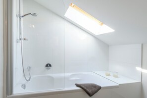 Bathroom - Altes Schulhaus (Schruns)