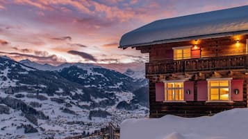 Deluxe-Chalet, Bergblick | Außenbereich