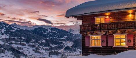 Deluxe-Chalet, Bergblick | Außenbereich