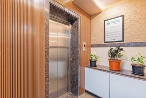 Elevator - Treebo Golden Stay Electronic City (Bangalore)