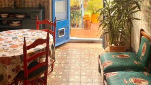 Interior - Typical Catalan house with sea view (Premià de Mar)