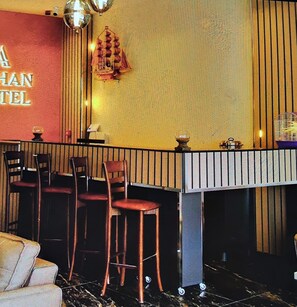 Bar (en la propiedad)