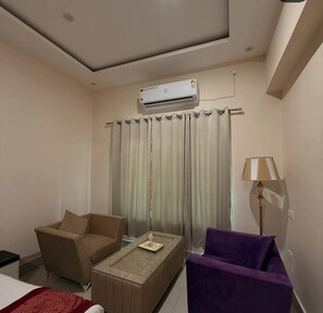 Interior - HOTEL ARCHIT INTERNATIONAL (Renukoot)