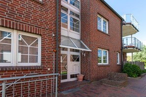 Exterior detail - Modern vacation apartment with exceptional sea views (Juist)