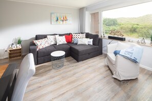 TV, stereo - "House Klabautermann Seepferdchen: Your dream vacation on Juist!" (Juist)