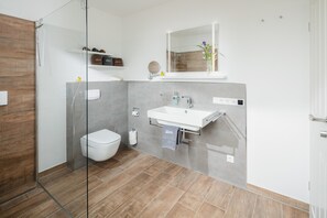 Shower, hair dryer - Modern vacation home for 5 people with large private terrace (Juist)