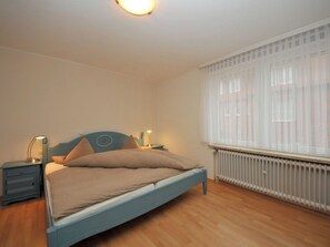 2 bedrooms, iron/ironing board, travel cot, free WiFi - Cozy vacation apartment with garden and close to the beach (Juist)