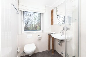 Shower, hair dryer - Apartment in a quiet location with balcony (Juist)
