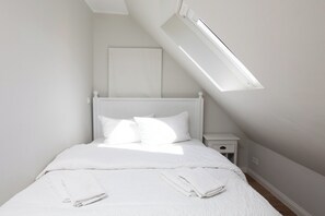 Iron/ironing board, free WiFi - Apartment in a quiet location with balcony (Juist)