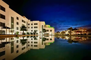 Pool - Beach Apartment with Pool, Terrace & Parking (Velilla-Taramay)
