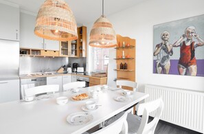 Dining - Cozy vacation apartment with south-facing terrace (Juist)