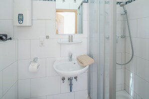 Hair dryer, towels - Hilke apartment in the Villa Altmanns (Juist)