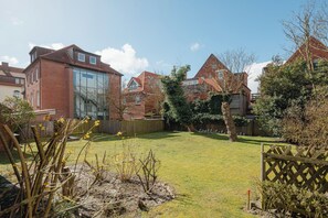 Property grounds - Hilke apartment in the Villa Altmanns (Juist)