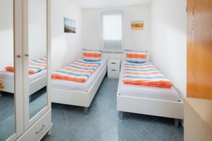 1 bedroom, free WiFi, bed sheets - Frauke apartment in the Villa Altmanns (Juist)