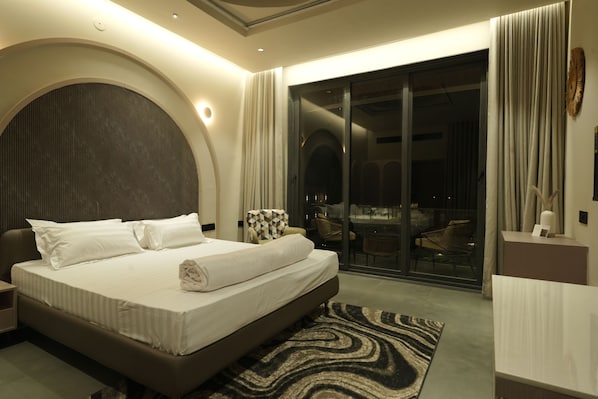 Junior Double Room | In-room safe, desk, iron/ironing board, free WiFi - Ramee Vanam Resort Sasan Gir (Mendarda)