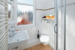 Hair dryer, towels - Peterke apartment in the Villa Altmanns (Juist)