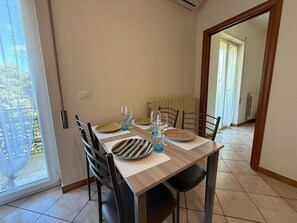 Dining - Holiday Home Villanova (Villanova)