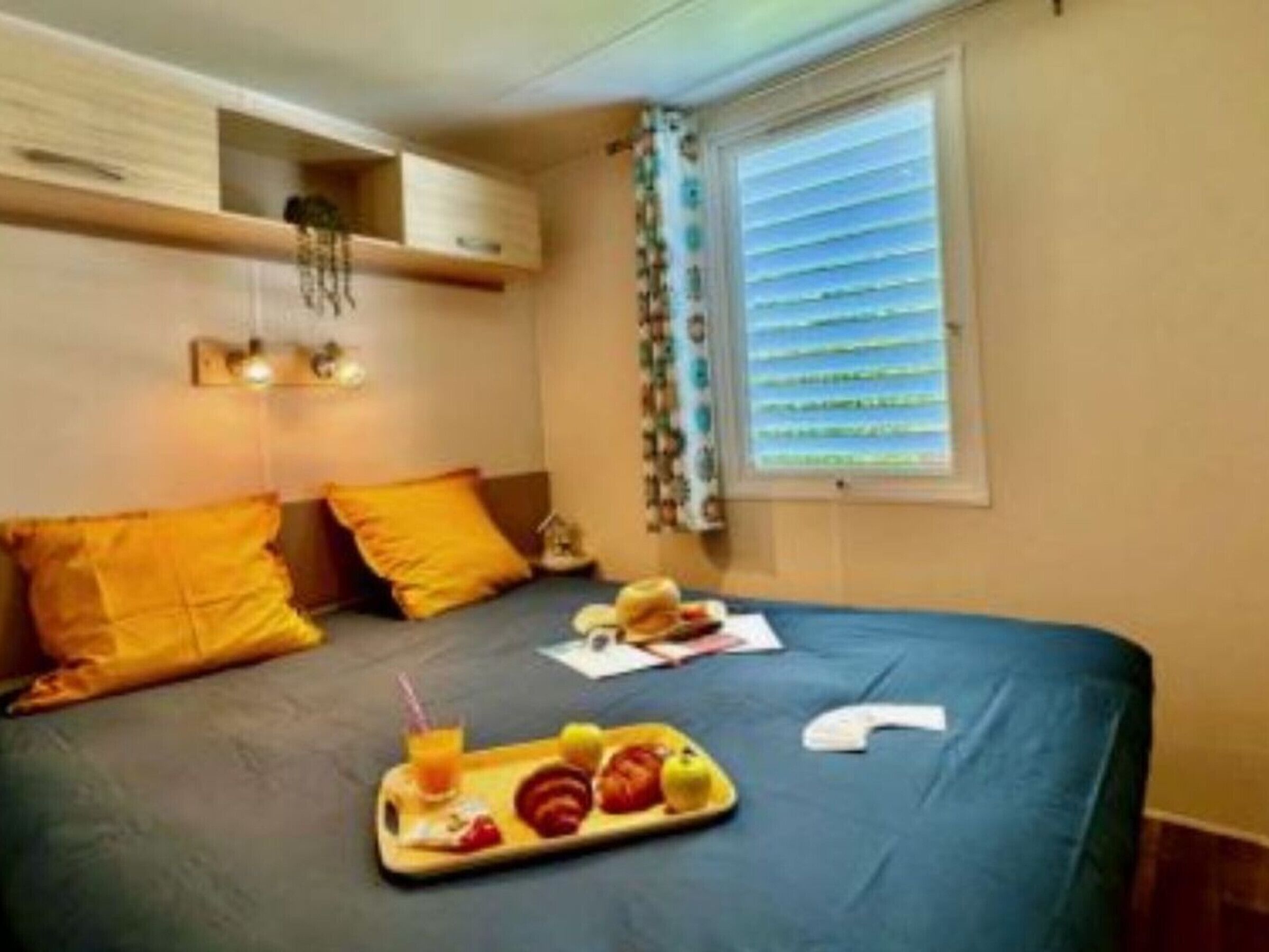 Mobile Home With Terrace - 5 Guests - 多爾多涅