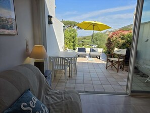 Interior - Apartment for 6 guests in Sant'Ambroggio (Lumio)