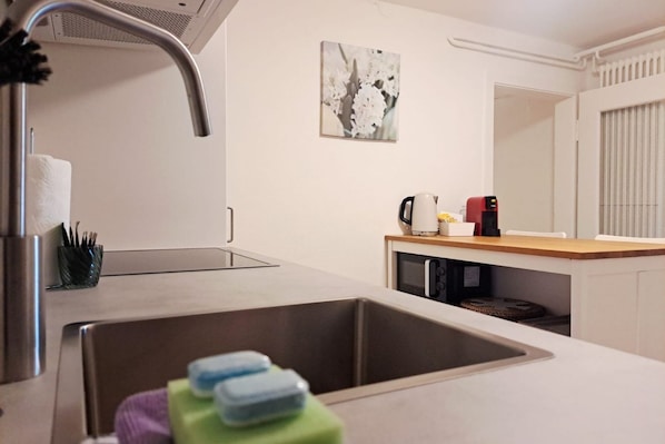 Private kitchen - Apartment in Tresa (Giardino sul Lago) (Ponte Tresa)