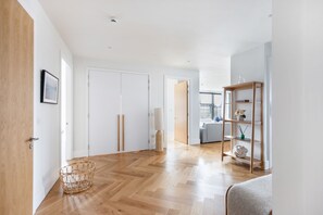 Leilighet – city, 3 soverom, ikke-røyk, balkong | Innvendig