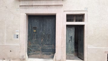 Dettaglio esterni