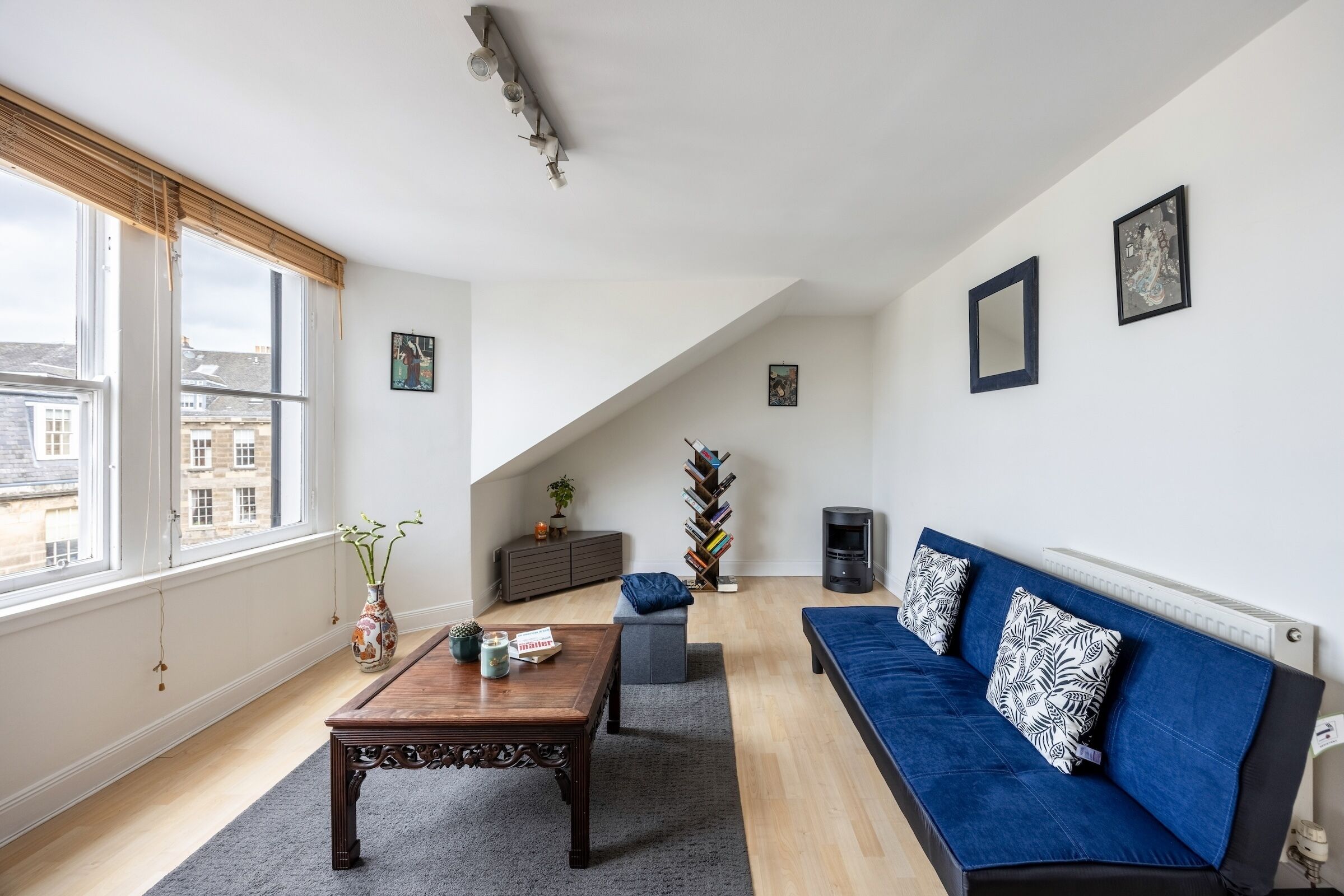 City Apartment, 1 Double Bed with Sofa bed, Non Smoking, City View | Living area