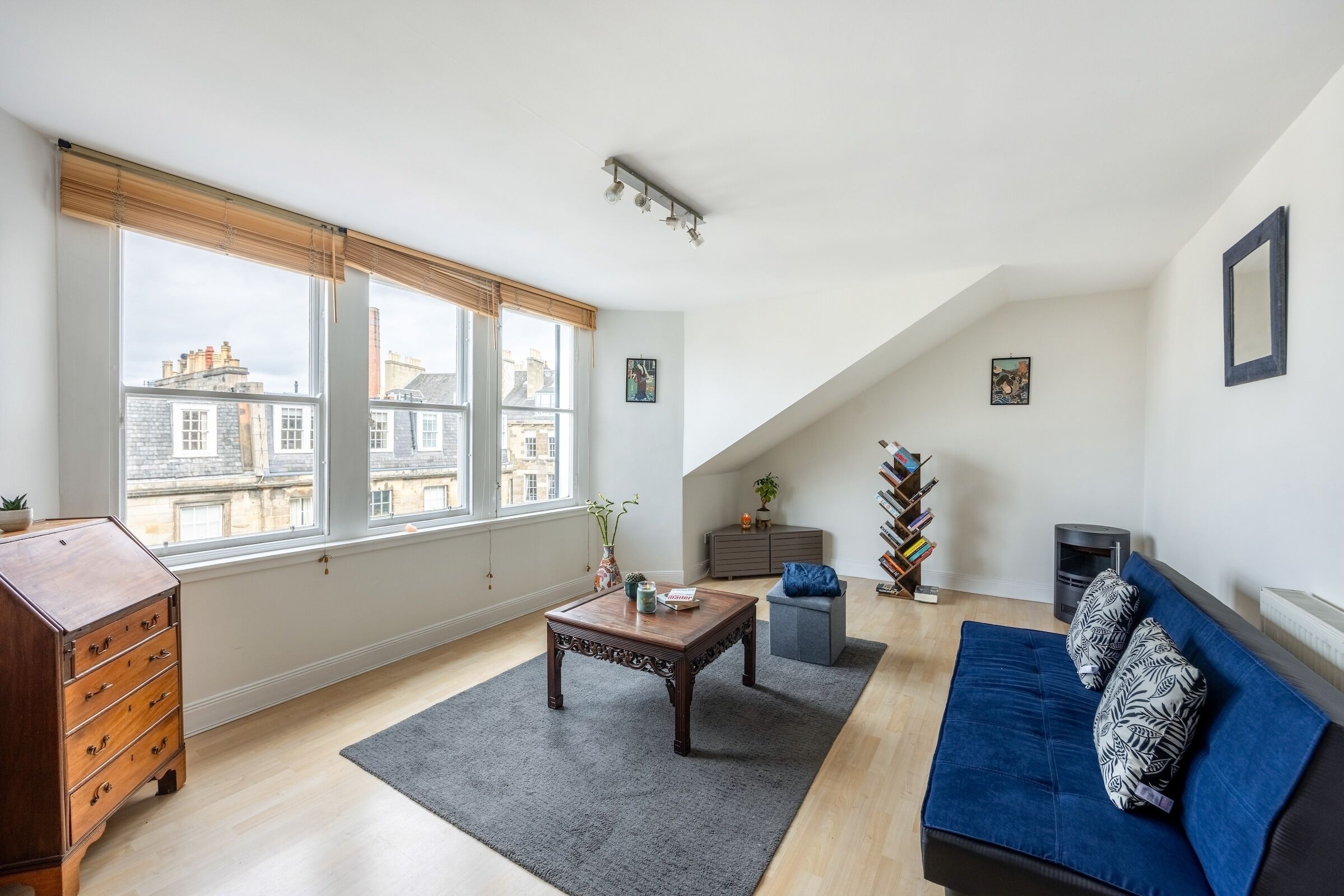 City Apartment, 1 Double Bed with Sofa bed, Non Smoking, City View | Living area