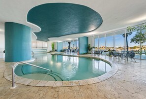 Indoor pool, outdoor pool