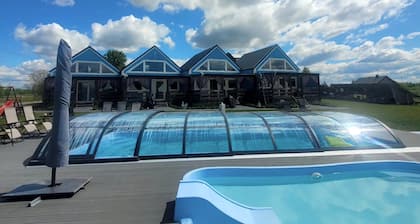 Two-story Holiday Homes, Summer Pool, Sauna