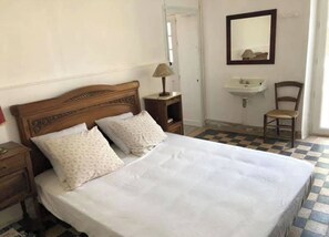 5 habitaciones y ropa de cama 