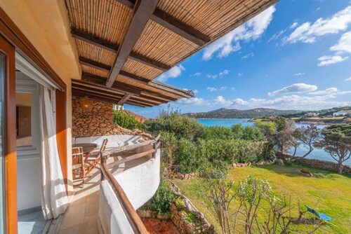 Villa Piccolo Pevero, with pool and descent to the beach