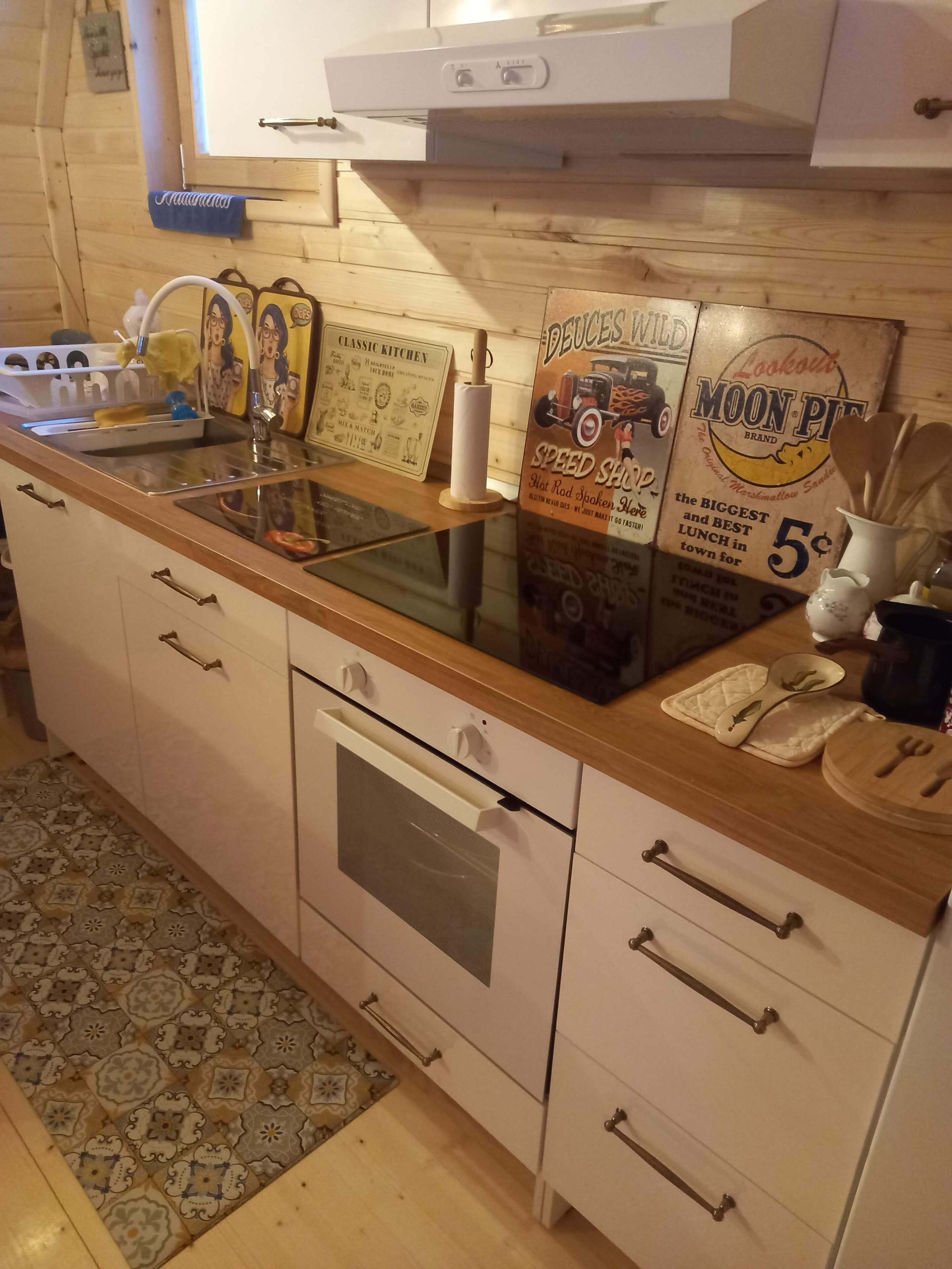Oven, stovetop
