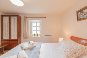 4 chambres, Wi-Fi gratuit, draps fournis