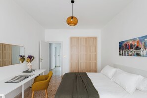 Room - Vrbo Property (Roma)