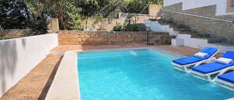 Piscine extérieure