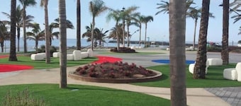 B - 2-bedroom apartment with sea view B
