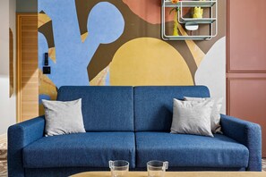 House - Stunning Flat 2 Bedrooms Sleeps 6 Canal Saint-martin (Paris)
