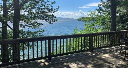 Escape from it all! Dock, beach & sunsets in south Wolfeboro #501