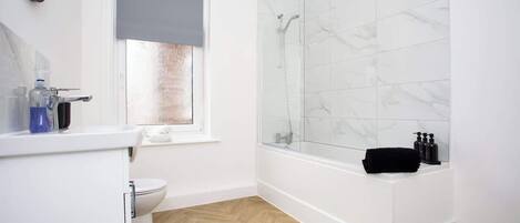 Shower, hair dryer, shampoo