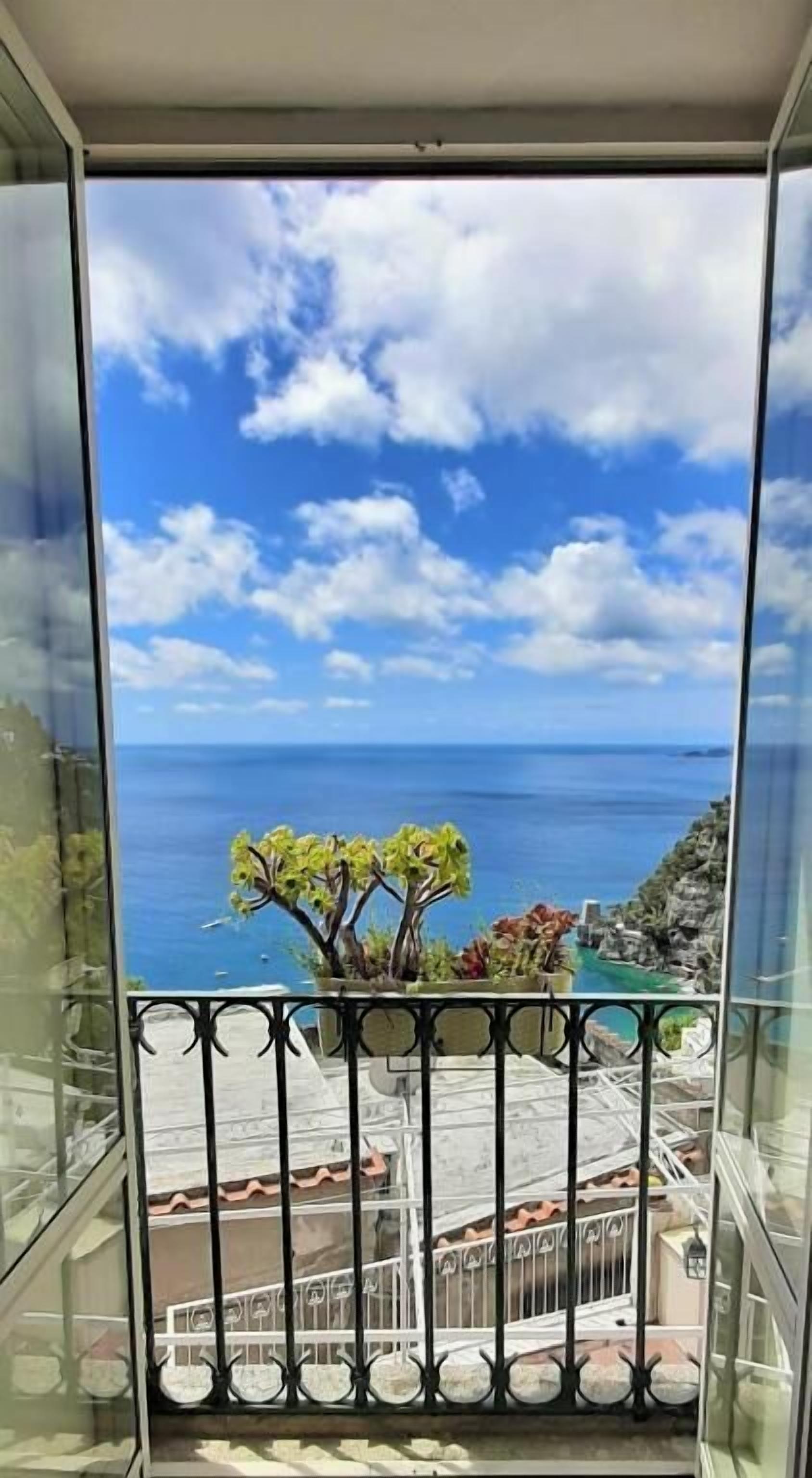 Traditionell lägenhet - balkong - havsutsikt | Interiör