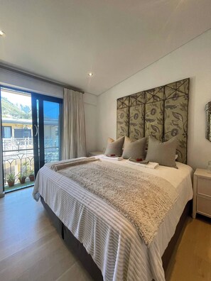 Room - Room-sweet Dreams Village Square (Cape Town)