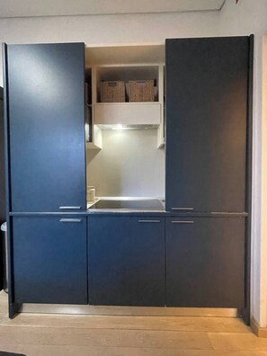 Room, 1 Bedroom, Smoking, Balcony | Interior - Room-sweet Dreams Village Square (Cape Town)